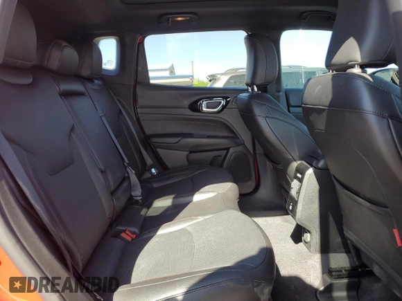 2024 Jeep Compass Trailhawk with VIN 3C4NJDDN3RT585348, listed as a Copart auction lot 53339075 with 1,355 mi miles and Salvage title. Bid and sale history available at DreamBid. Image 11.