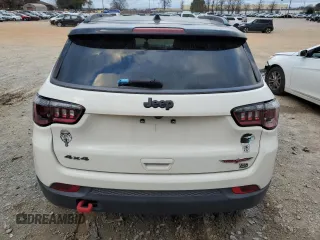 2019 Jeep Compass Trailhawk z VIN 3C4NJDDB4KT740047, wystawiony jako Copart lot #86834404 z przebiegiem 108 201 mil mil oraz Szkoda całkowita • Salvage title. Historia ofert i sprzedaży dostępna na DreamBid. Obrazek 6.