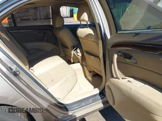 2008 Acura RL with VIN JH4KB16558C002220, listed as a IAAI auction lot 41752374 with 165,920 mi miles and . Bid and sale history available at DreamBid. Image 8.
