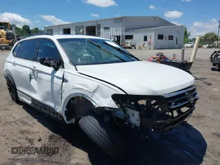 2021 Volkswagen Tiguan SE с VIN 3VV3B7AX7MM098170, выставлен на аукционе IAAI как лот 42531452 с пробегом Не указан миль и . История ставок и продаж доступна на DreamBid. Изображение 6.