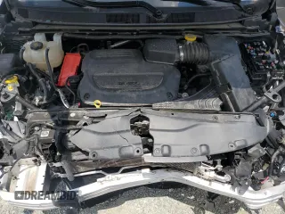 2020 Chrysler Pacifica Touring L with VIN 2C4RC1BG4LR223523, listed as a Copart auction lot 66622825 with 86,600 mi miles and Salvage title. Bid and sale history available at DreamBid. Image 11.