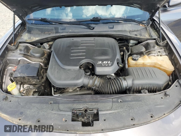2015 Dodge Charger SE with VIN 2C3CDXBG5FH813332, listed as a Copart auction lot 55855575 with 186,353 mi miles and Clean Title. Bid and sale history available at carsss.com. Image 11.