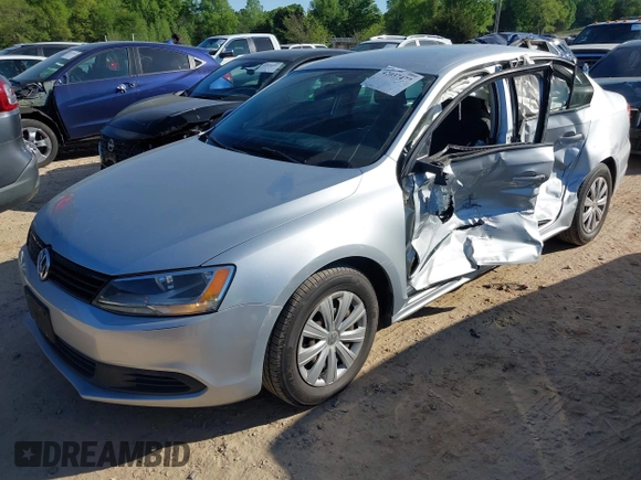 2014 Volkswagen Jetta Sedan S with VIN 3VW2K7AJ4EM208158, listed as a IAAI auction lot 42037477 with 156,483 mi miles. Bid and sale history available at carsss.com. Image 2.