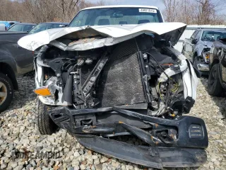 2015 Ford F-250 XLT with VIN 1FTBF2B63FEC37940, listed as a Copart auction lot 49921915 with 87,870 mi miles and Clean title. Bid and sale history available at DreamBid. Image 5.