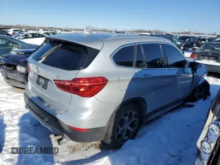 2016 BMW X1 xDrive28i z VIN WBXHT3C37G5F66869, wystawiony jako Copart lot #44990885 z przebiegiem Nie podano mil oraz Szkoda całkowita • Salvage title. Historia ofert i sprzedaży dostępna na DreamBid. Obrazek 3.