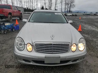 2003 Mercedes-Benz E-Class 3.2L with VIN WDBUF65J83A155932, listed as a Copart auction lot 51002135 with 59,835 mi miles and Clean Title. Bid and sale history available at carsss.com. Image 5.