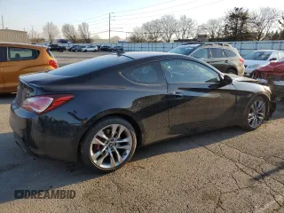 2013 Hyundai Genesis Coupe R-Spec with VIN KMHHT6KD4DU111402, listed as a Copart auction lot 48752935 with 104,119 mi miles and Salvage title. Bid and sale history available at DreamBid. Image 3.
