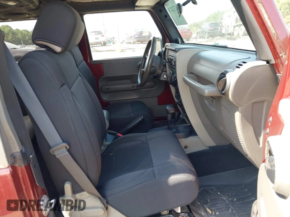 2007 Jeep Wrangler Sahara with VIN 1J8FA54157L203426, listed as a IAAI auction lot 42722278 with 168,756 mi miles and . Bid and sale history available at DreamBid. Image 5.