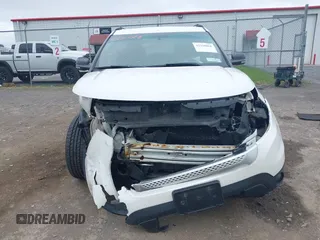 2011 Ford Explorer XLT с VIN 1FMHK8D82BGA79219, выставлен на аукционе IAAI как лот 42230068 с пробегом 176 655 миль миль и . История ставок и продаж доступна на DreamBid. Изображение 12.