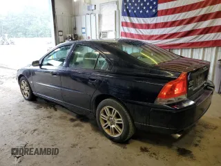 2006 Volvo S60 2.5L Turbo with VIN YV1RH592062545494, listed as a Copart auction lot 65266434 with 174,455 mi miles and Clean Title. Bid and sale history available at carsss.com. Image 2.