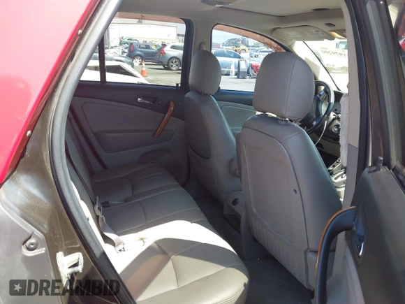 2006 Saturn VUE z VIN 5GZCZ53476S836964, wystawiony jako IAAI lot #41979200 z przebiegiem 116 985 mil mil oraz . Historia ofert i sprzedaży dostępna na DreamBid. Obrazek 8.
