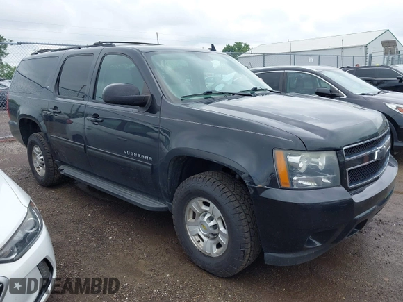 2011 Chevrolet Suburban with VIN 1GNWKMEG1BR374950, listed as a IAAI auction lot 42781182 with 304,690 mi miles and . Bid and sale history available at DreamBid. Image 1.