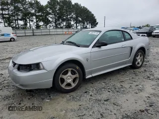 2003 Ford Mustang Standard z VIN 1FAFP40483F404784, wystawiony jako Copart lot #55979115 z przebiegiem Nie podano mil oraz Szkoda całkowita • Salvage title. Historia ofert i sprzedaży dostępna na DreamBid. Obrazek 1.