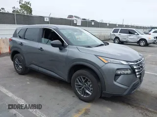 2024 Nissan Rogue S with VIN 5N1BT3AAXRC697600, listed as a IAAI auction lot 42716015 with 28,370 mi miles and . Bid and sale history available at DreamBid. Image 1.