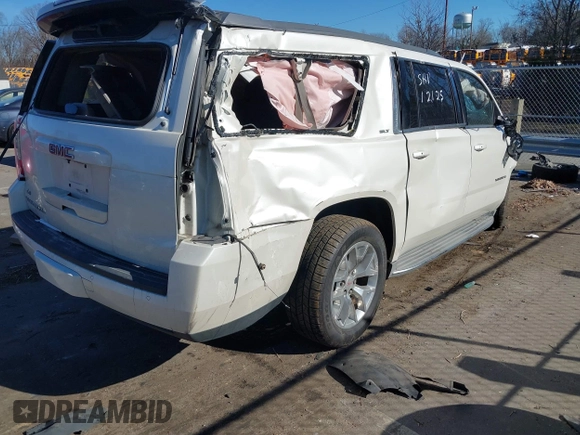 2015 GMC Yukon XL SLT with VIN 1GKS2HKC8FR176926, listed as a IAAI auction lot 41444930 with 1 mi miles. Bid and sale history available at carsss.com. Image 4.