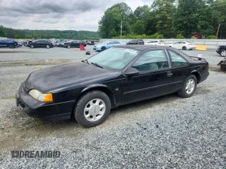 1995 Ford Thunderbird LX z VIN 1FALP62W4SH100349, wystawiony jako Copart lot #60366425 z przebiegiem 61 586 mil mil oraz Czysty tytuł • Clean title. Historia ofert i sprzedaży dostępna na DreamBid. Obrazek 1.