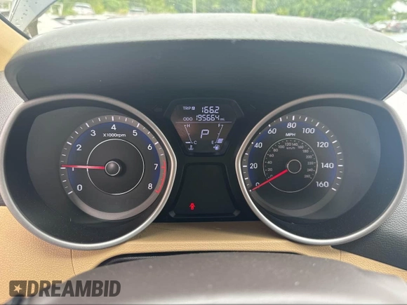 2013 Hyundai Elantra GLS с VIN KMHDH4AE5DU859798, выставлен на аукционе IAAI как лот 42521558 с пробегом 195 664 миль миль и . История ставок и продаж доступна на DreamBid. Изображение 7.