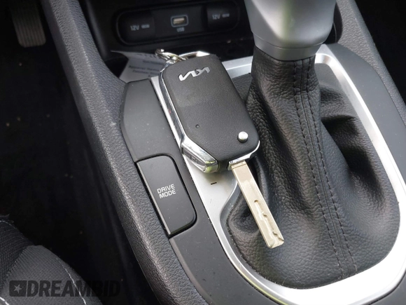2022 Kia Forte LXS with VIN 3KPF24AD1NE474373, listed as a IAAI auction lot 41138637 with 40,651 mi miles and . Bid and sale history available at DreamBid. Image 11.