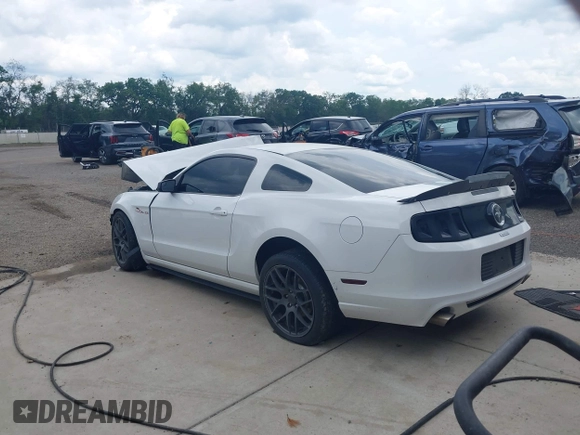 2014 Ford Mustang V6 with VIN 1ZVBP8AM3E5303642, listed as a IAAI auction lot 42559641 with 64,014 mi miles and . Bid and sale history available at DreamBid. Image 3.