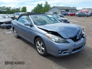 2008 Toyota Solara SE z VIN 4T1FA38P78U150732, wystawiony jako IAAI lot #42330915 z przebiegiem 181 899 mil mil oraz . Historia ofert i sprzedaży dostępna na DreamBid. Obrazek 1.