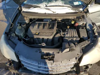 2007 Chrysler Sebring Limited z VIN 1C3LC66K17N694005, wystawiony jako Copart lot #88716325 z przebiegiem 119 558 mil mil oraz Szkody całkowita. Historia ofert i sprzedaży dostępna na DreamBid. Obrazek 13.