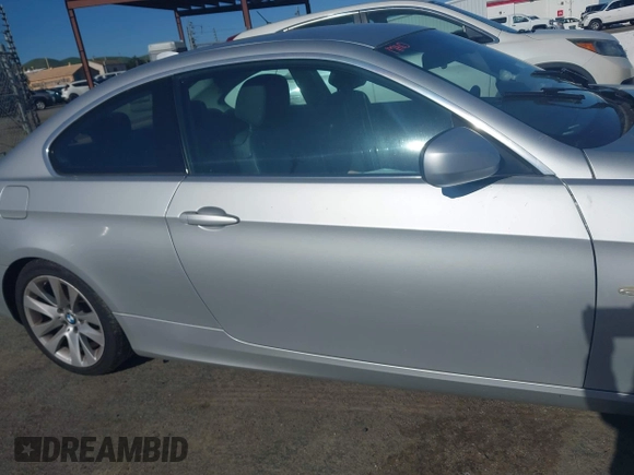 2013 BMW 3 Series 328i with VIN WBAKE3C54DE771909, listed as a IAAI auction lot 41950288 with 139,929 mi miles and . Bid and sale history available at DreamBid. Image 14.