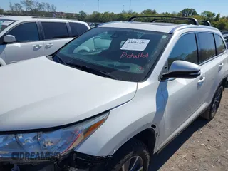 2019 Toyota Highlander SE с VIN 5TDKZRFH9KS369472, выставлен на аукционе IAAI как лот 40604459 с пробегом 66 860 миль миль и . История ставок и продаж доступна на DreamBid. Изображение 1.