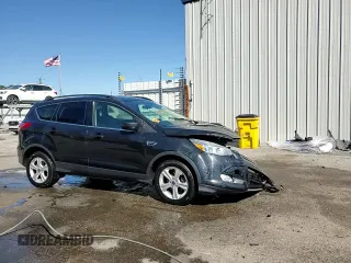 2015 Ford Escape SE with VIN 1FMCU0GX1FUB71115, listed as a Copart auction lot 45844855 with 101,404 mi miles and Clean Title. Bid and sale history available at DreamBid. Image 14.