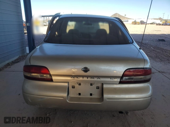 1997 Nissan Altima XE with VIN 1N4BU31D4VC220222, listed as a Copart auction lot 88651705 with 131,377 mi miles and Salvage Title. Bid and sale history available at carsss.com. Image 6.