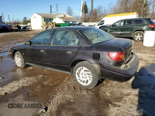 2000 Saturn SL with VIN 1G8ZH5283YZ169267, listed as a Copart auction lot 42626335 with 131,556 mi miles and Salvage Title. Bid and sale history available at carsss.com. Image 2.