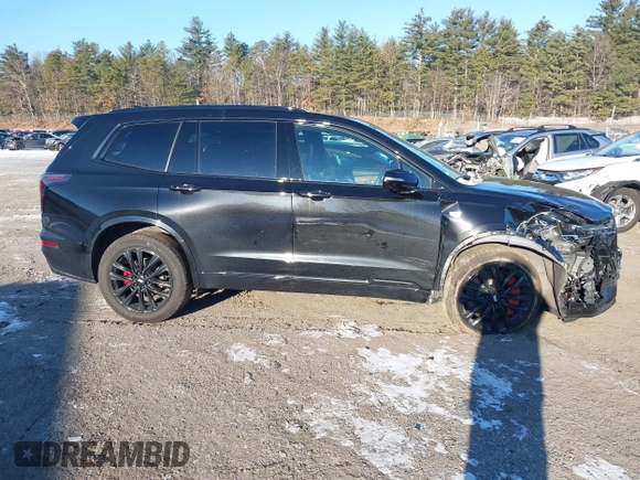 2024 Cadillac XT6 AWD Sport z VIN 1GYKPHRS4RZ700307, wystawiony jako IAAI lot #41257556 z przebiegiem 18 292 mil mil oraz . Historia ofert i sprzedaży dostępna na DreamBid. Obrazek 13.
