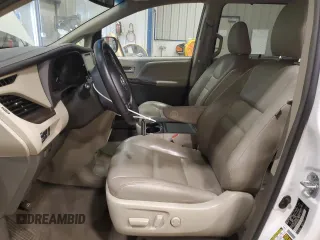 2017 Toyota Sienna XLE с VIN 5TDDZ3DC7HS148099, выставлен на аукционе Copart как лот 55327785 с пробегом 115 573 миль миль и Чистый • Clean title. История ставок и продаж доступна на DreamBid. Изображение 7.