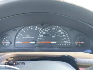 1997 Chrysler Concorde z VIN 2C3HD56F7VH537018, wystawiony jako IAAI lot #41783927 z przebiegiem 170 588 mil mil oraz . Historia ofert i sprzedaży dostępna na DreamBid. Obrazek 7.