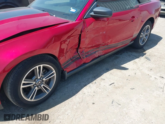 2010 Ford Mustang V6 with VIN 1ZVBP8EN0A5127887, listed as a IAAI auction lot 41975950 with 95,081 mi miles and . Bid and sale history available at DreamBid. Image 6.