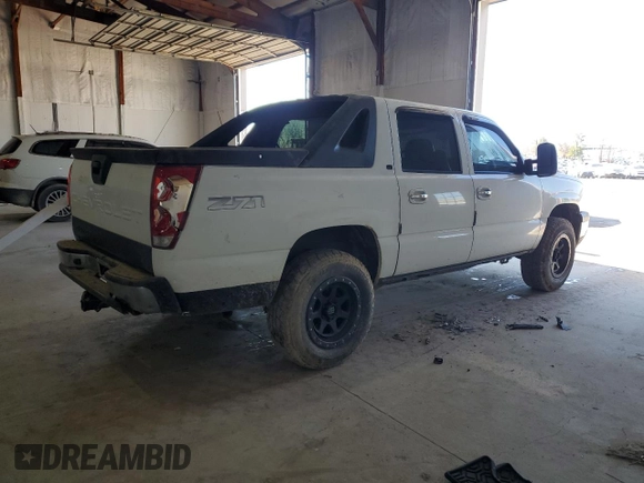 2005 Chevrolet Avalanche Z71 z VIN 3GNEK12Z85G267219, wystawiony jako Copart lot #45951055 z przebiegiem 195 234 mil mil oraz Szkoda całkowita • Salvage title. Historia ofert i sprzedaży dostępna na DreamBid. Obrazek 3.