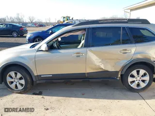 2010 Subaru Outback Premium All-Weather with VIN 4S4BRBCC9A3345149, listed as a IAAI auction lot 41762315 with 155,418 mi miles. Bid and sale history available at carsss.com. Image 15.
