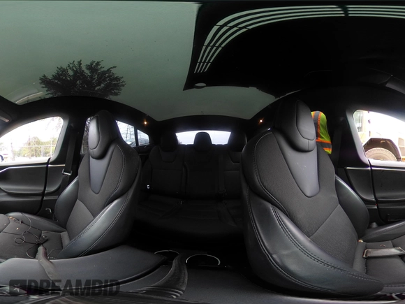 2018 Tesla Model S 75D с VIN 5YJSA1E26JF244843, выставлен на аукционе IAAI как лот 42585984 с пробегом 70 893 миль миль и . История ставок и продаж доступна на DreamBid. Изображение 20.