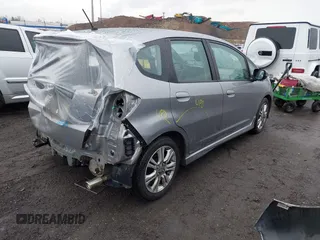 2009 Honda Fit Sport with VIN JHMGE88419S013460, listed as a IAAI auction lot 41994669 with 78,954 mi miles. Bid and sale history available at carsss.com. Image 4.