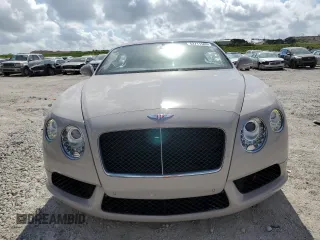 2014 Bentley Continental GT with VIN SCBFT7ZA7EC094358, listed as a Copart auction lot 42711585 with 19,779 mi miles and Salvage Title. Bid and sale history available at DreamBid. Image 5.