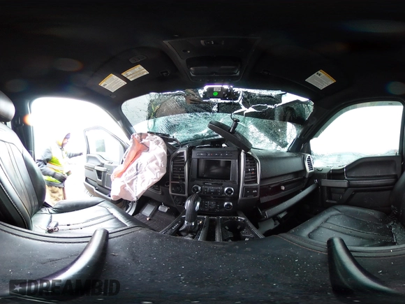 2018 Ford F-150 XL z VIN 1FTEW1EG3JFA69988, wystawiony jako IAAI lot #41429502 z przebiegiem Nie podano mil oraz . Historia ofert i sprzedaży dostępna na DreamBid. Obrazek 19.