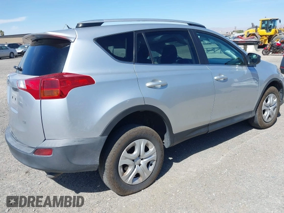 2013 Toyota RAV4 LE with VIN 2T3ZFREV4DW015598, listed as a IAAI auction lot 42087213 with 160,261 mi miles and . Bid and sale history available at carsss.com. Image 4.