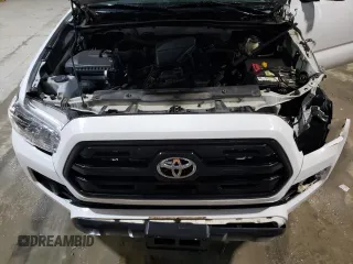 2017 Toyota Tacoma SR z VIN 5TFSX5EN4HX049906, wystawiony jako Copart lot #47266475 z przebiegiem 117 976 mil mil oraz Szkoda całkowita • Salvage title. Historia ofert i sprzedaży dostępna na DreamBid. Obrazek 11.