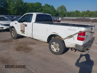 2006 Ford F-150 XL with VIN 1FTRF14W06NB28681, listed as a IAAI auction lot 42147085 with 381,160 mi miles. Bid and sale history available at carsss.com. Image 3.