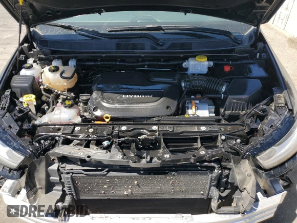 2023 Chrysler Pacifica Hybrid Touring L with VIN 2C4RC1L78PR632368, listed as a Copart auction lot 61763955 with 41,494 mi miles and Clean title. Bid and sale history available at DreamBid. Image 12.