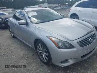 2015 Infiniti Q60 S Limited z VIN JN1CV6EK6FM871680, wystawiony jako IAAI lot #42253006 z przebiegiem 113 513 mil mil oraz . Historia ofert i sprzedaży dostępna na DreamBid. Obrazek 1.