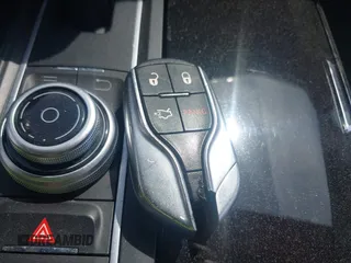 2017 Maserati Levante z VIN ZN661XUA0HX212398, wystawiony jako IAAI lot #42125919 z przebiegiem 54 157 mil mil oraz . Historia ofert i sprzedaży dostępna na DreamBid. Obrazek 11.