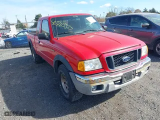 2005 Ford Ranger XLT with VIN 1FTZR45E75PA10614, listed as a IAAI auction lot 40711350 with 145,664 mi miles. Bid and sale history available at carsss.com. Image 1.