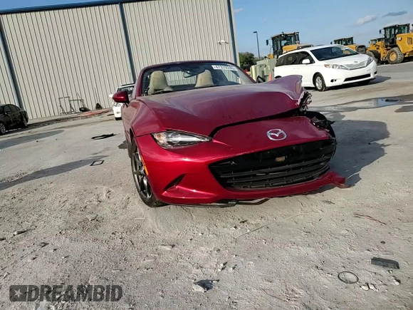 2020 Mazda MX-5 Miata Grand Touring z VIN JM1NDAM73L0412151, wystawiony jako Copart lot #47370245 z przebiegiem Nie podano mil oraz Nie do naprawy • Non repairable. Historia ofert i sprzedaży dostępna na DreamBid. Obrazek 15.