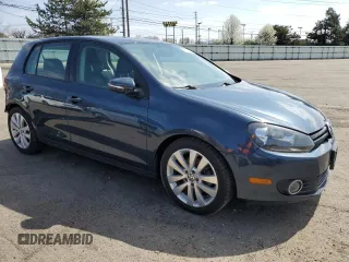 2014 Volkswagen Golf TDI w/Sunroof & Nav с VIN WVWDM7AJ9EW006745, выставлен на аукционе Copart как лот 51076805 с пробегом 94 761 миль миль и Списание • Salvage title. История ставок и продаж доступна на DreamBid. Изображение 4.