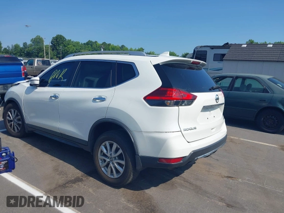 2017 Nissan Rogue SV с VIN KNMAT2MT2HP559659, выставлен на аукционе IAAI как лот 42623822 с пробегом 107 304 миль миль и . История ставок и продаж доступна на DreamBid. Изображение 3.